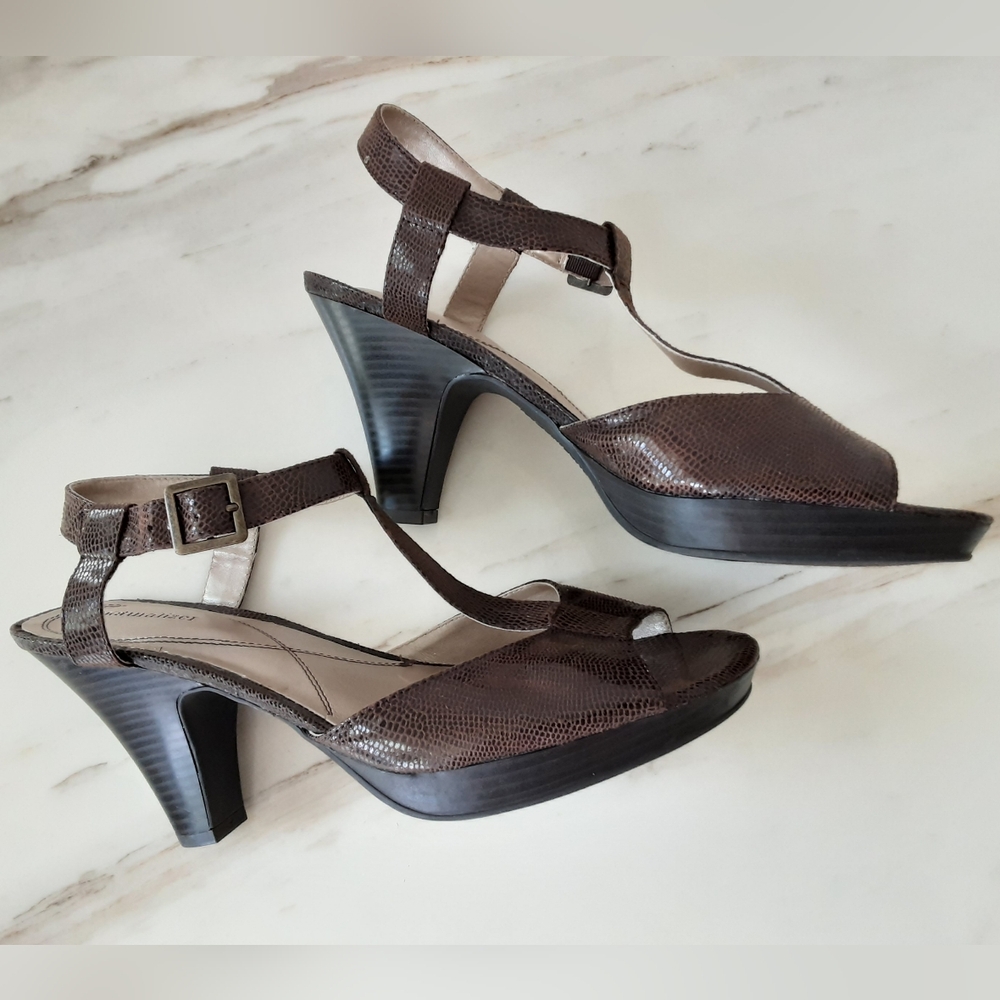 NATURALIZER  Ankle | T-Strap Snakeskin Platform Stack Heel Open Toe Sandal Sz 11